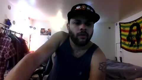 Snapshot of lightskinned666 chatting on December 2025 08:35:01 PM lightskinned666 online show from December 2025 08:35:01 PM