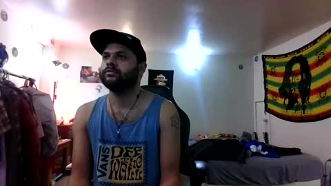 Snapshot of lightskinned666 chatting on December 2025 07:00:01 PM lightskinned666 online show from December 2025 07:00:01 PM