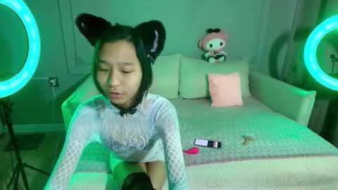 Snapshot of lihnpham chatting on December 2025 03:24:02 AM Lihn Pham online show from December 2025 03:24:02 AM