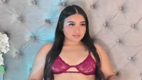 Snapshot of liiabloomm chatting on June 2026 05:38:02 AM liiabloomm online show from June 2026 05:38:02 AM