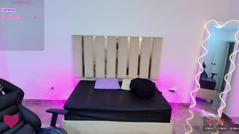 Snapshot of liiah_tay chatting on January 2025 06:45:02 PM LIAH online show from January 2025 06:45:02 PM