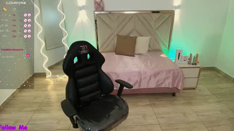 Snapshot of liiah_tay chatting on January 2025 03:14:02 PM LIAH online show from January 2025 03:14:02 PM