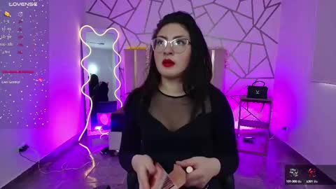 Snapshot of liiah_tay chatting on March 2025 09:04:01 PM LIAH online show from March 2025 09:04:01 PM