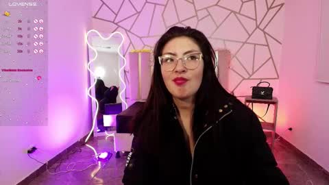 Snapshot of liiah_tay chatting on March 2025 12:10:02 AM LIAH online show from March 2025 12:10:02 AM