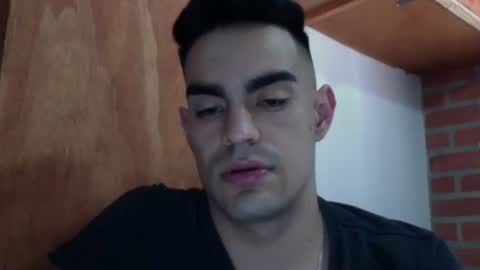 Snapshot of liiam_collins chatting on December 2025 08:38:02 PM liiam online show from December 2025 08:38:02 PM