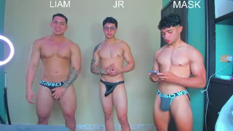 Snapshot of liiam_jesus chatting on July 2026 07:50:01 PM liiam_jesus online show from July 2026 07:50:01 PM