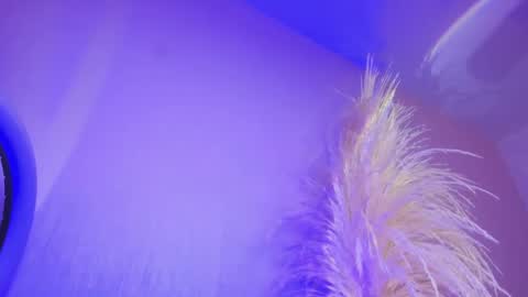 Liiam Luna online show from October 2025 09:06:02 AM