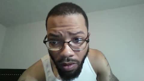 Snapshot of liightskinlover chatting on November 2025 01:32:01 PM liightsinlover online show from November 2025 01:32:01 PM