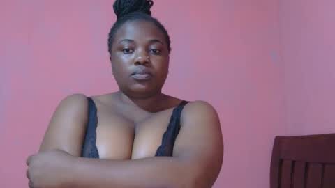 Snapshot of liilcutiee chatting on October 2025 10:12:02 PM Lily online show from October 2025 10:12:02 PM