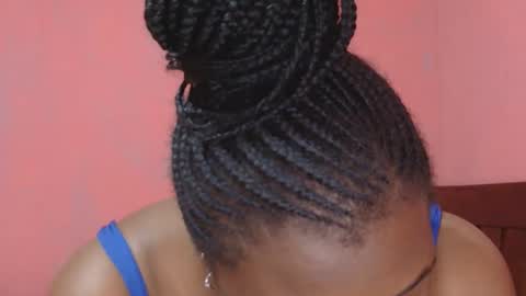 Snapshot of liilcutiee chatting on October 2025 11:11:01 AM Lily online show from October 2025 11:11:01 AM