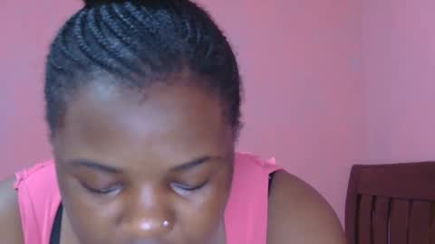 Snapshot of liilcutiee chatting on October 2025 11:07:01 AM Lily online show from October 2025 11:07:01 AM