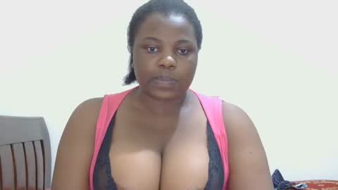 Snapshot of liilcutiee chatting on November 2025 08:30:01 PM Lily online show from November 2025 08:30:01 PM