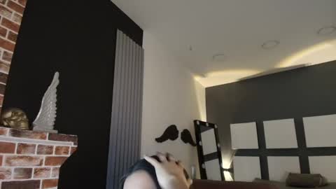 lillitliliith online show from May 2026 07:43:01 PM