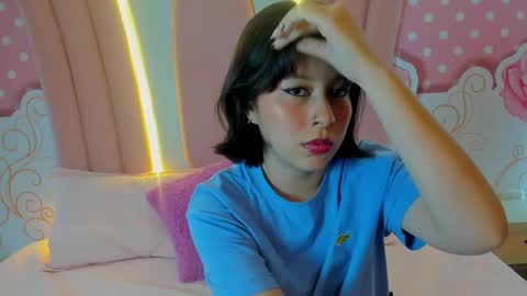 LIILY online show from February 2025 08:41:02 PM