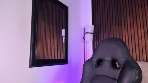 liily_murphy online show from May 2026 05:57:01 AM