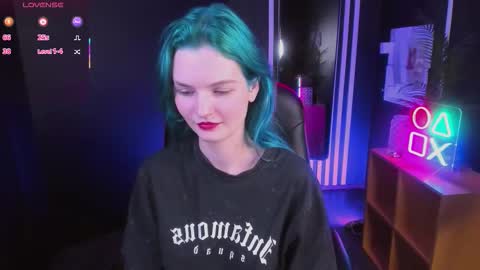 lika_sky online show from November 2025 03:56:02 PM