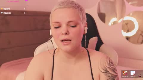 likaaberry online show from February 2026 04:33:01 PM