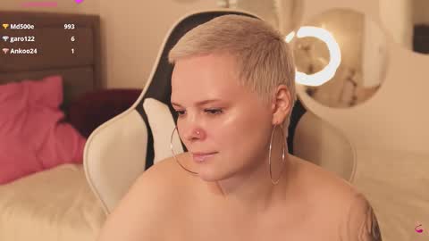 likaaberry online show from March 2026 02:54:02 PM