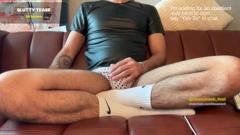 likeasnack online show from February 2026 06:15:01 PM