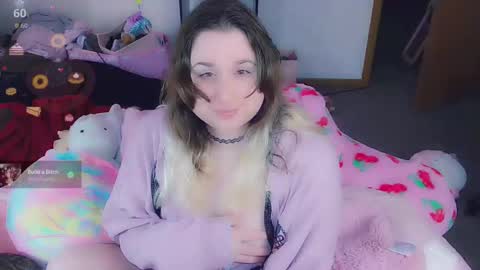 Snapshot of lil_alison_heart chatting on November 2025 02:39:01 PM Lil Alison Heart online show from November 2025 02:39:01 PM