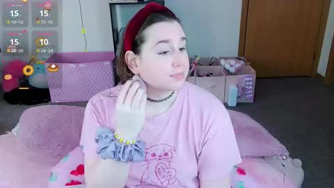 Snapshot of lil_alison_heart chatting on March 2026 02:58:02 PM Lil Alison Heart online show from March 2026 02:58:02 PM