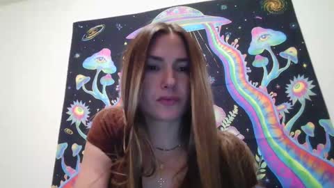 lil_bit_midnightmuse online show from October 2025 08:15:02 AM