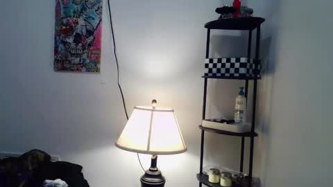 lil_bit_midnightmuse online show from November 2025 07:36:02 PM