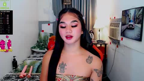 LILY online show from March 2025 03:28:02 PM