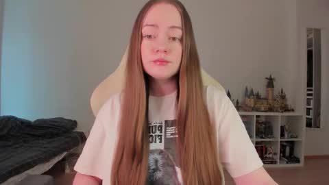 Snapshot of lil_happiness chatting on March 2026 08:30:01 AM for free registration 3 online show from March 2026 08:30:01 AM