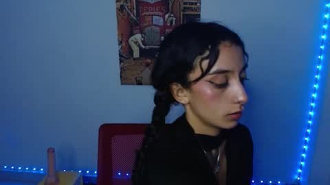 Lisaa online show from December 2024 09:56:02 AM