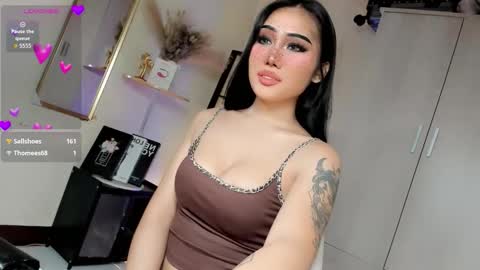 Snapshot of lil_m1ss_silly chatting on October 2025 10:52:01 PM Miss Lily online show from October 2025 10:52:01 PM