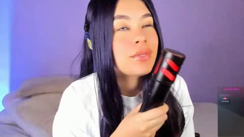 Lola online show from January 2025 11:48:01 PM