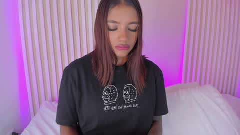 Snapshot of lila_cohen chatting on December 2024 08:25:01 PM L I L A online show from December 2024 08:25:01 PM