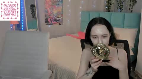 Lili online show from May 2026 03:00:01 AM