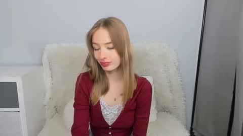 Snapshot of liladesire chatting on November 2025 05:58:02 PM LiliaDesire online show from November 2025 05:58:02 PM