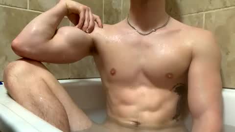 Snapshot of lilbearxxxx chatting on January 2025 08:53:02 PM lilbearxxxx online show from January 2025 08:53:02 PM