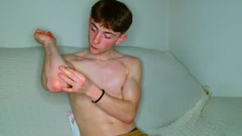 Snapshot of lilbearxxxx chatting on February 2026 10:24:02 PM lilbearxxxx online show from February 2026 10:24:02 PM