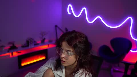 Rebecca online show from February 2026 06:31:01 AM