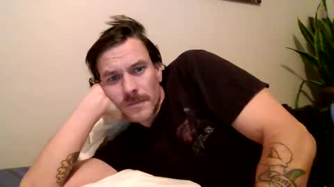 lildeer1980 online show from December 2024 09:55:02 PM