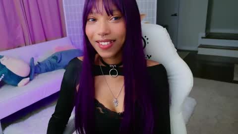 evie online show from February 2025 03:01:02 AM