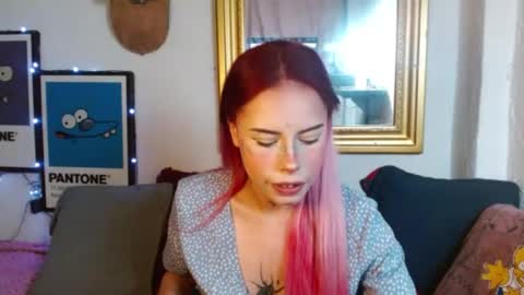 lilfoxxi online show from July 2026 11:42:01 PM