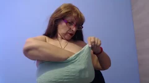 lilieth online show from September 2025 05:03:01 PM