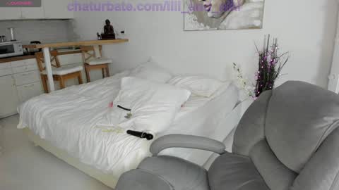 Lilith Nickol online show from January 2025 09:26:02 PM