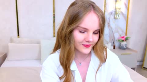 lili_lohan online show from June 2026 05:09:02 AM