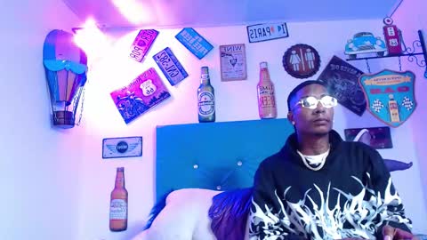 Snapshot of lili_roussi chatting on November 2025 12:49:01 AM lili_roussi online show from November 2025 12:49:01 AM