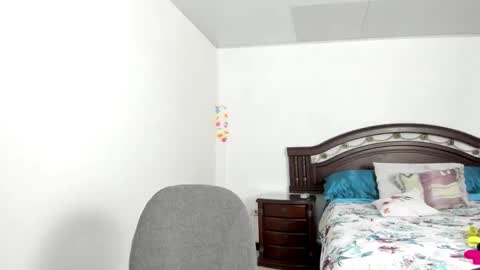 liliamilf online show from December 2024 09:13:02 PM