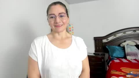 liliamilf online show from December 2024 11:36:02 PM