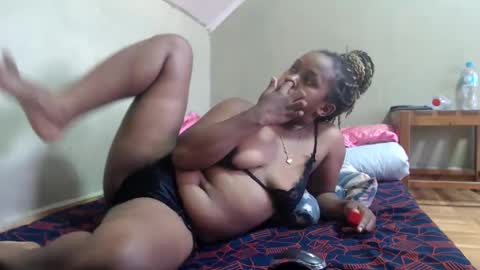 liliah online show from February 2025 12:58:01 PM