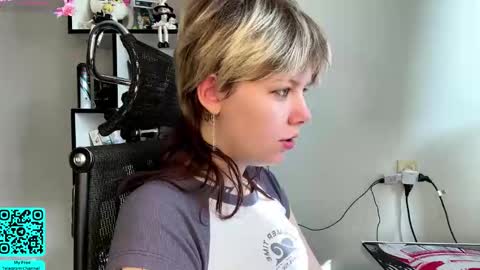 Lilian online show from March 2026 07:14:02 AM