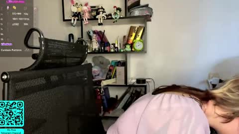 Lilian online show from April 2026 07:28:01 AM